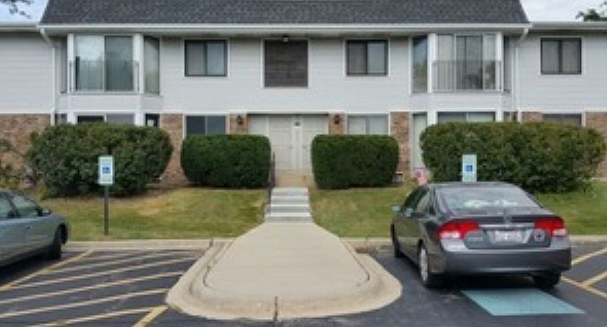 1st image of 2730 Mitchell Dr APT 6