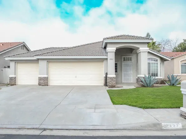 7437 N Lola Ave, Fresno, CA 93722