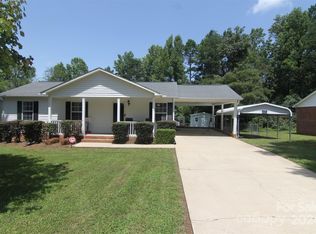119 Ridge Ave, Cherryville, NC 28021