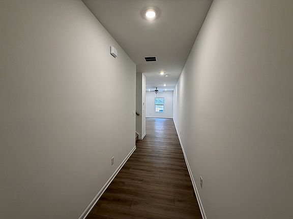 2nd image of 5333 Frontier Ct