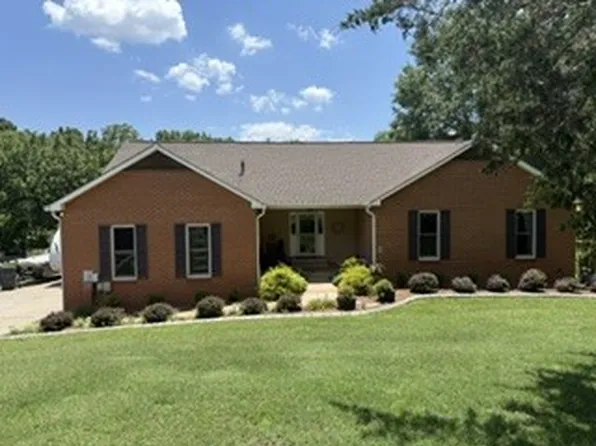 2024 Hunters Pl, Mount Juliet, TN 37122