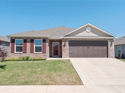 3713 S 2nd St, Rogers, AR, 72758