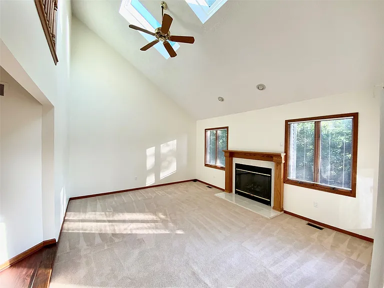 7233 Oakwood Dr — Photo 4