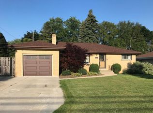 3805 5th Ave, South Milwaukee, WI 53172