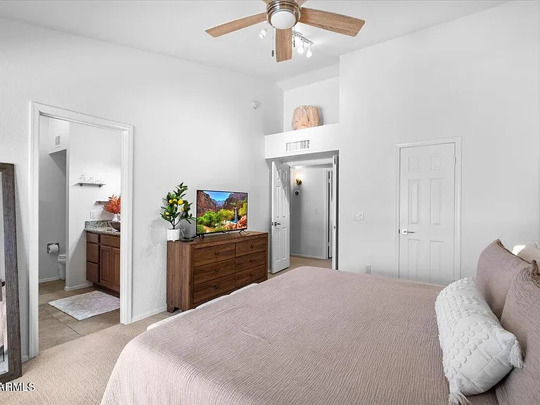 9081 E Sahuaro Dr — Photo 15