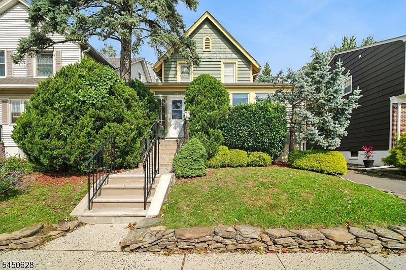 1st image of 29 Brookfield Rd