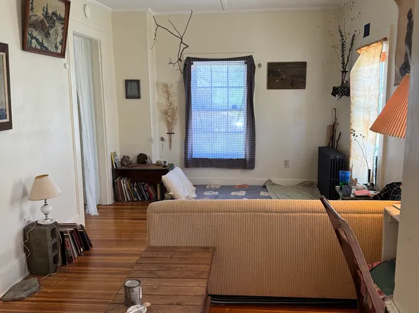 56 Kinderhook St #2, Chatham, NY 12037