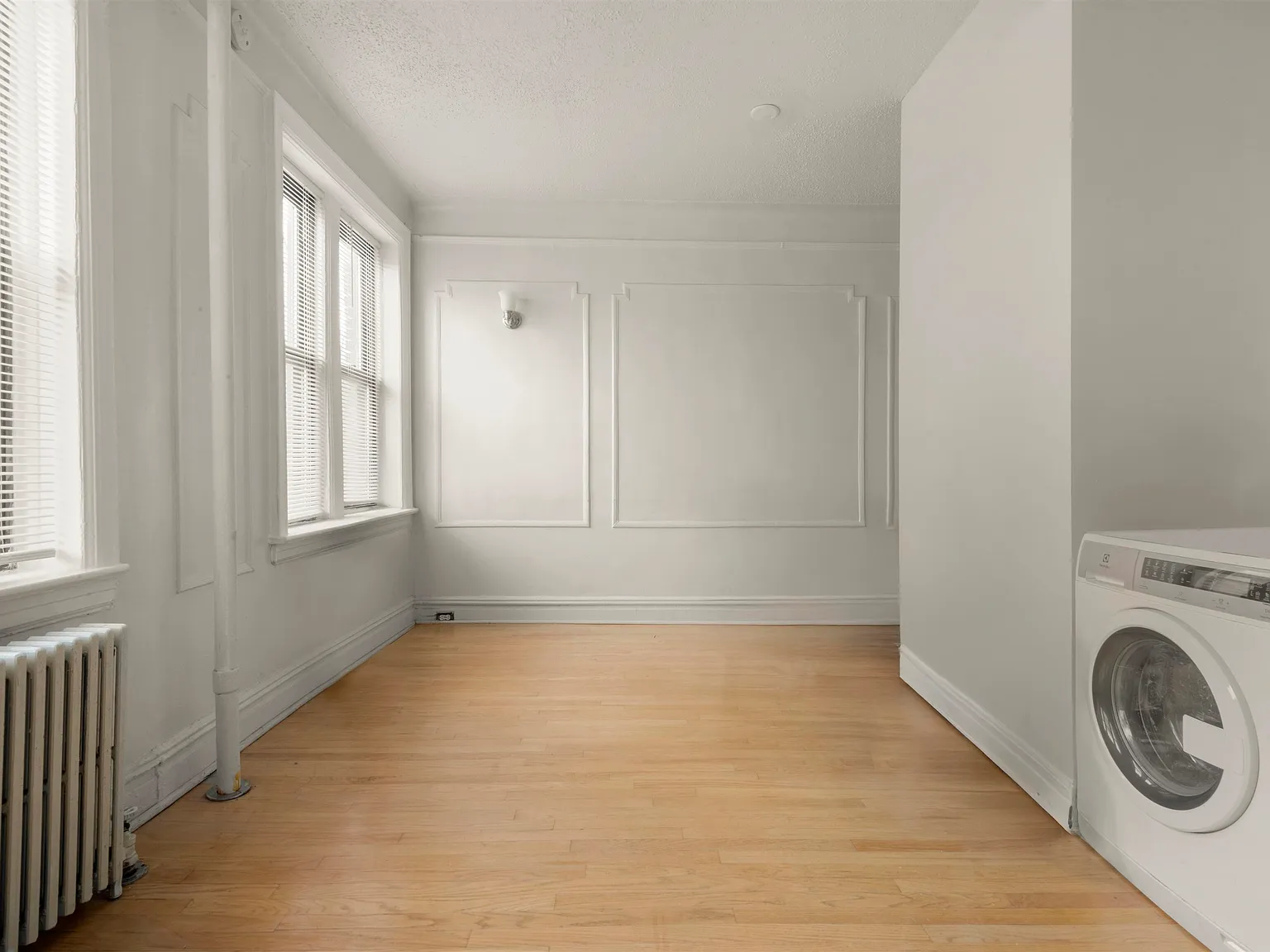 2 bed, 2.0 bath, $2,300 — Photo 4
