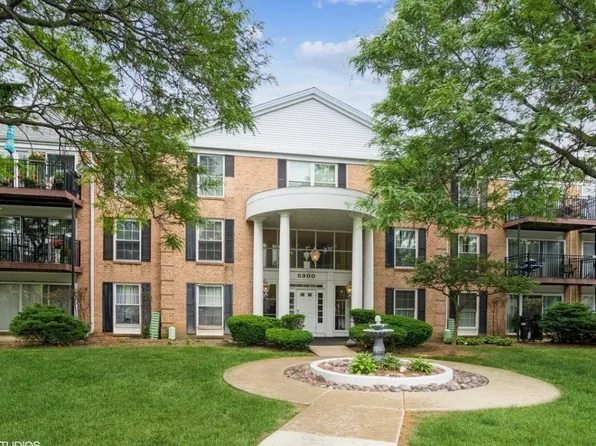 5300 Carriageway Dr APT 203, Rolling Meadows, IL 60008
