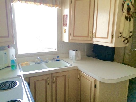 5th image of 13843 E 47th St