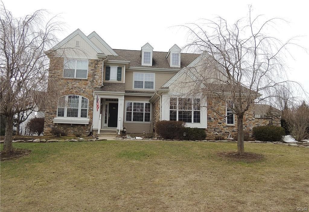 740 Ramblewood Dr, Easton, PA 18040 Zillow