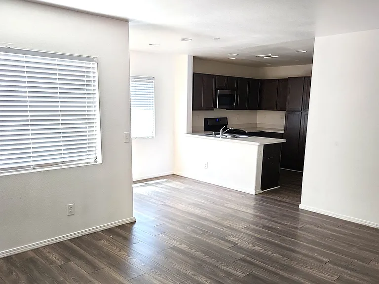 4141 Chamisa Cove St — Photo 39