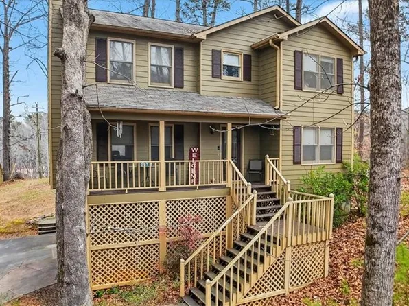 1029 Laurel Lake Dr, Ball Ground, GA 30107