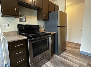 Burning Tree Apartments - 8, Portland, OR 97202