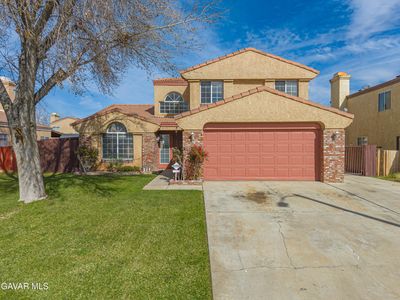 1109 E Kildare St, Lancaster, CA, 93535