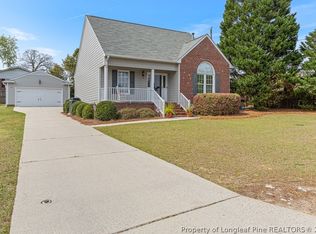 2910 Amelia Dr, Fayetteville, NC 28304