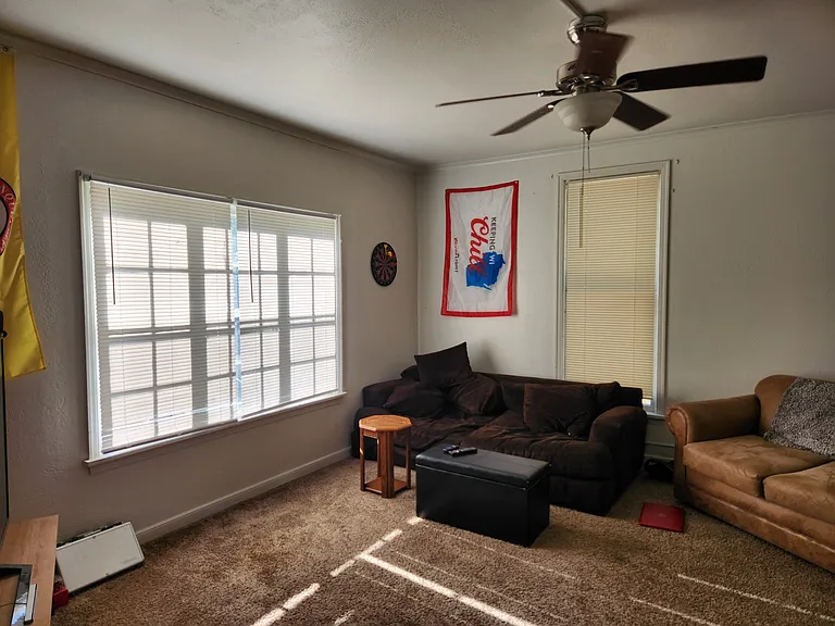 1233 S Dewey St — Photo 12