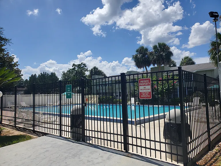 600 Bahia Cir #A — Photo 18