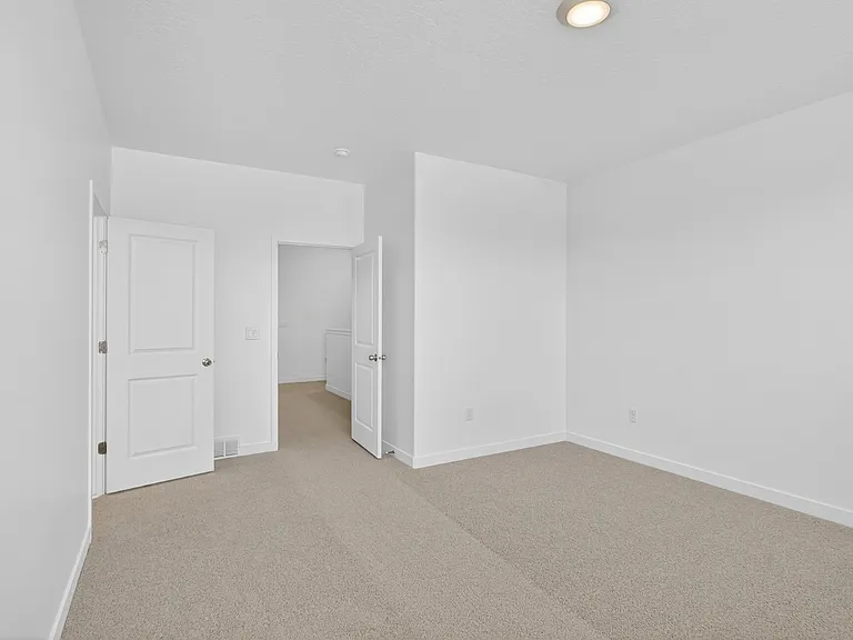 12667 S Mine Loop Ln — Photo 14