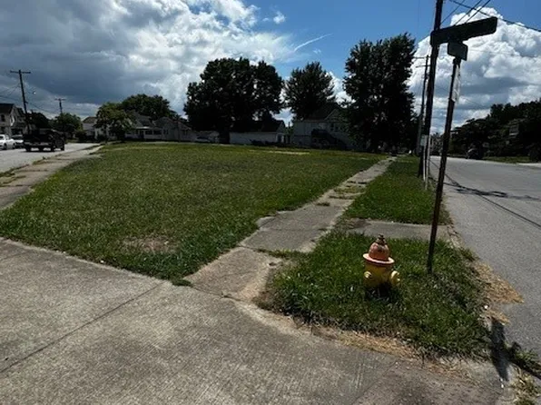 660 Liberty St, Parkersburg, WV 26101