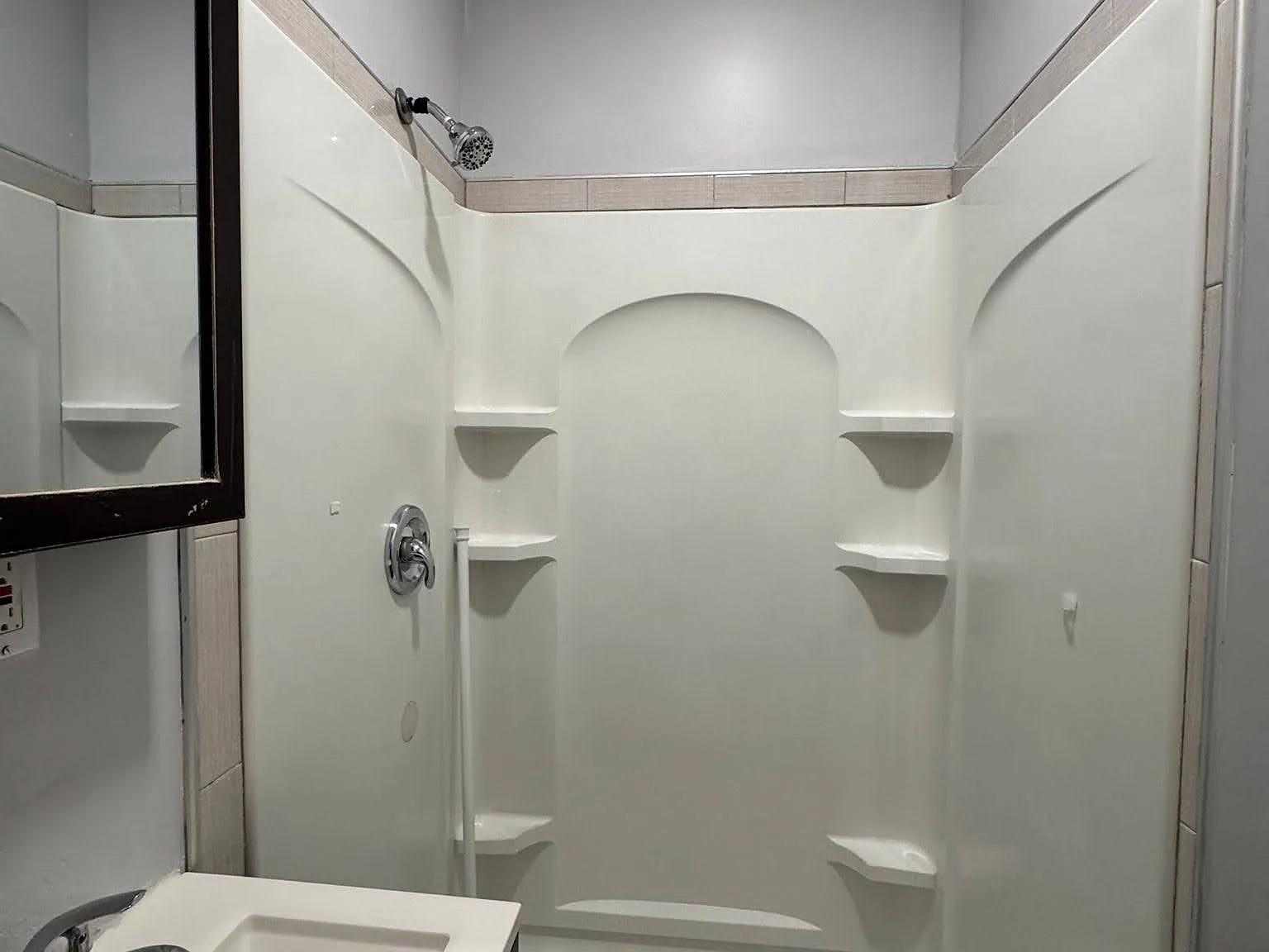 3 bed, $2,300 — Photo 4