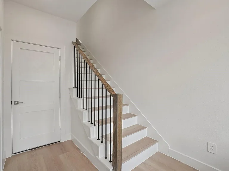 13551 Goodland St — Photo 6