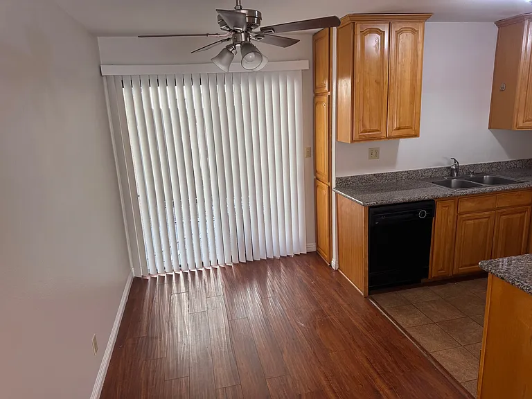 3582 Howard Ave #3 — Photo 6