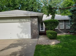 1610 Cherrywood Dr, Crete, NE 68333