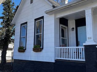 516 E Myrtle St, Springfield, IL 62703