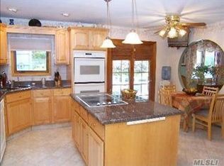 4 Mill St, Port Jefferson Station, NY 11776