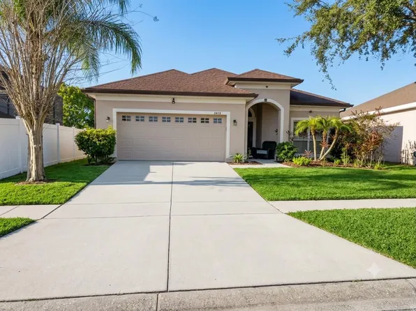 2072 Marsh Hawk Dr, Orlando, FL 32837