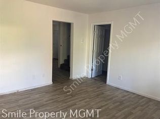 6415 NE Going St #1, Portland, OR 97218