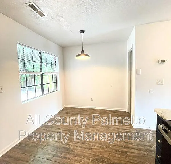 256 Fleming Rd #D — Photo 5