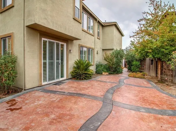 30 Sheen Ct, Sacramento, CA 95835