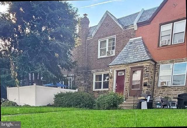 1st image of 7247 Bradford Rd