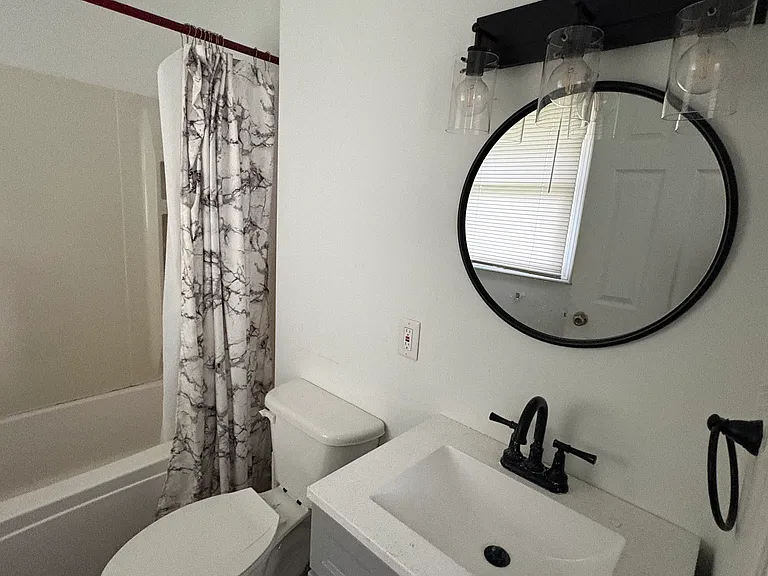 2079 W 50th Pl — Photo 10