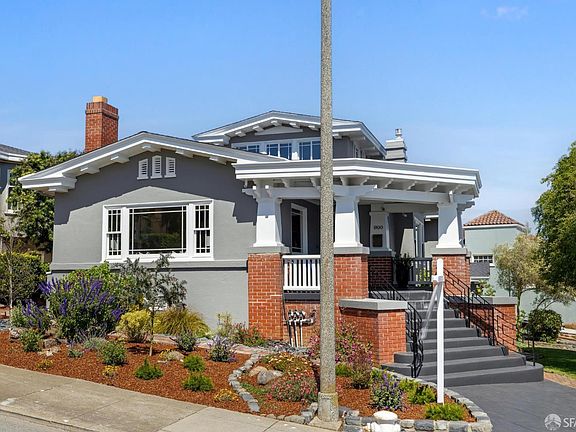 2nd image of 800 Miramar Ave