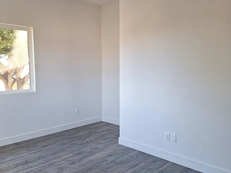 6515--6513 Florence Place Bell Gardens Circle 6313 #A-6315 — Photo 10