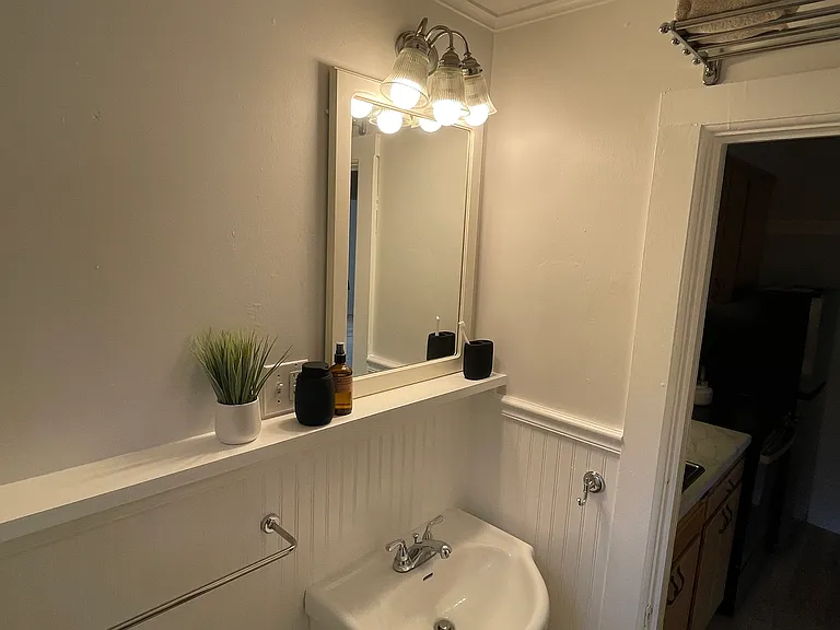11 Spring St #1 — Photo 19
