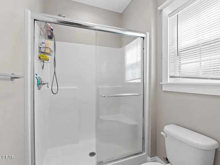 5206 Robins Ct — Photo 25