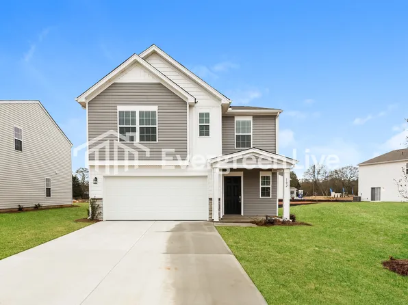 102 Branch Pass Dr, Fountain Inn, SC 29644