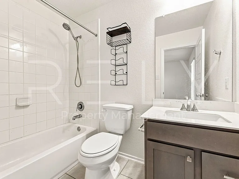 521 Colonel McNally Cv — Photo 31