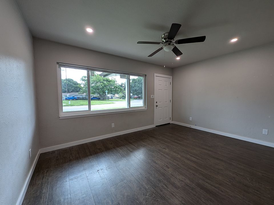 Living Room with plenty of natural light
