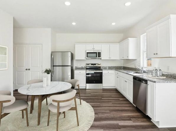 7809 Blue Star Flower Ln, Houston, TX 77016
