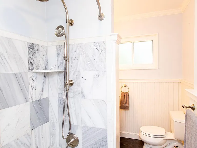 3163 Patrick Henry Dr — Photo 10