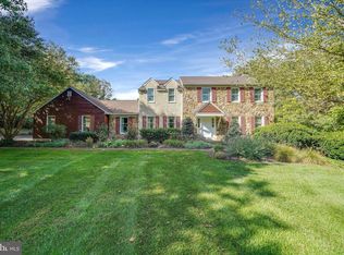 806 General Sterling Dr, West Chester, PA 19382