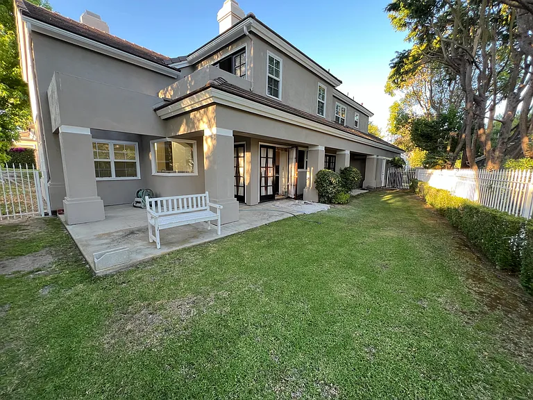 41 Hillcrest Mdws — Photo 6