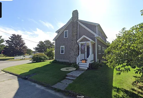 38 Terrace Ave Photo 1