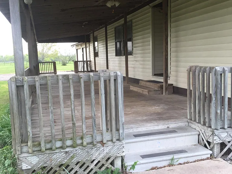 Side view of front porch