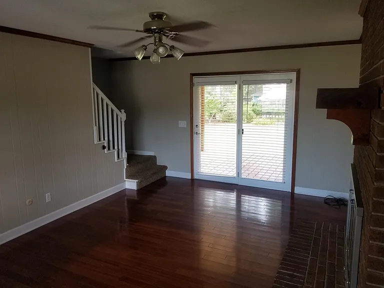 5606 Wood Ridge Rd — Photo 5